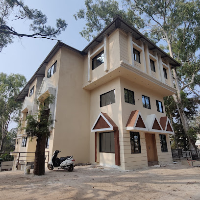 Green Paradise Hotel And Restaurant