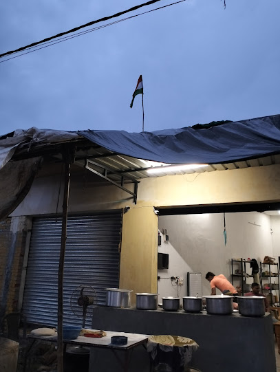 Husaini hotel and restaurant