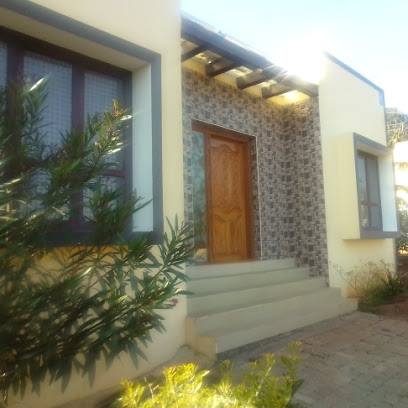 CHOZHAA HOLIDAY INN....