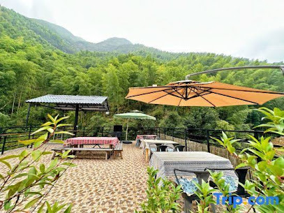 Anji Han resident accommodation