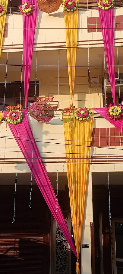 Shri Parmanand Plaza