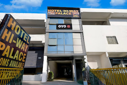 Hotel O HI-WAY Palace