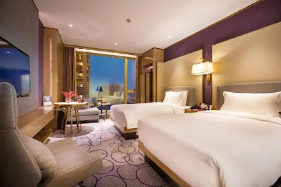 THE GRAND HOTEL