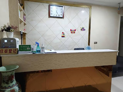 Huaying Golden Phoenix Hotel