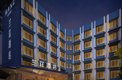 Ranz Hotel