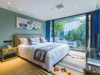 Bird's Nest Hostel