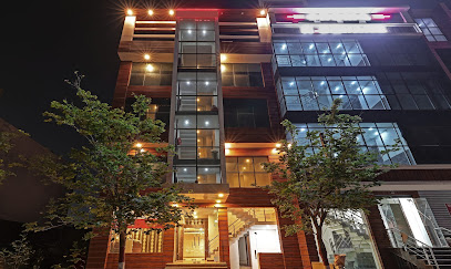 Treebo Silver Stallion