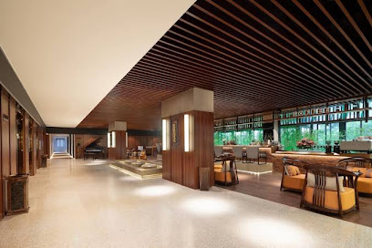 Ramada Encore By Wyndham Shantou Longhu