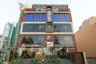 Capital O 67176 Hotel The City