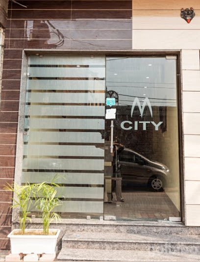 Hotel M City