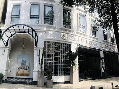聚源色彩酒店