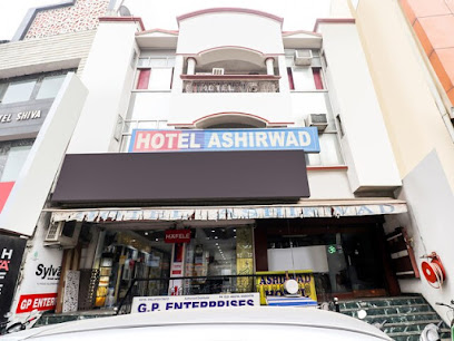 Hotel O Ashirwad Charbagh Bus Station