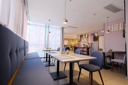 Home Inn Selected