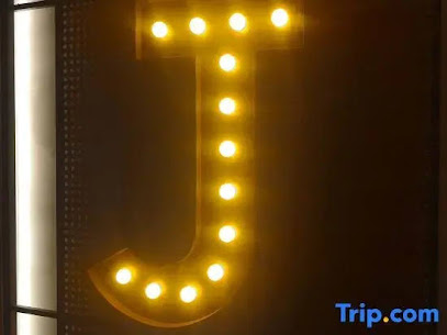 JAMES JOYCE COFFETEL