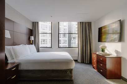 Club Quarters Hotel Wacker at Michigan, Chicago