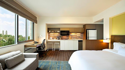 Element Omaha Midtown Crossing