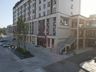 Zhizhen Holiday Hotel