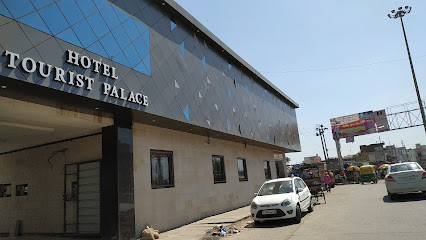 Hotel Tourist Palace