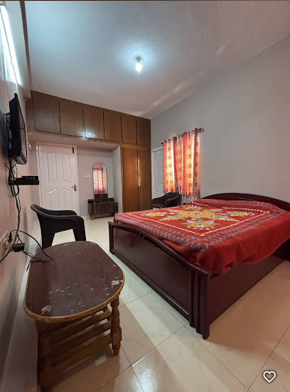 Ken Home Stay with Mist and Waterfalls- Kodaikanal