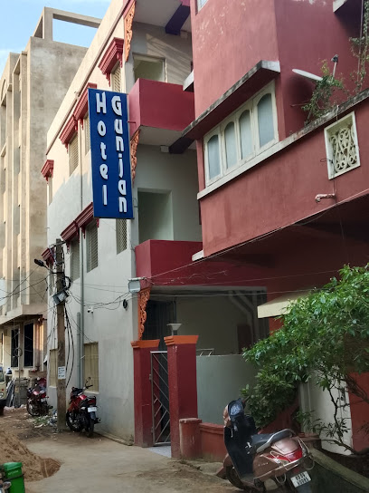 Gunjan Hotel