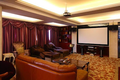 Yuehai Business Hotel