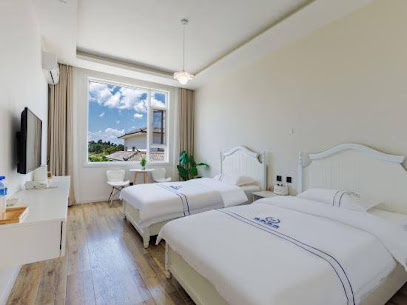 Junshna Hotel