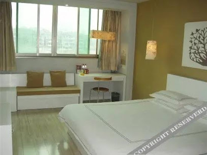 五彩今天酒店ＮＯ．湘１０３６