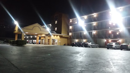 Knights Inn Forest Park