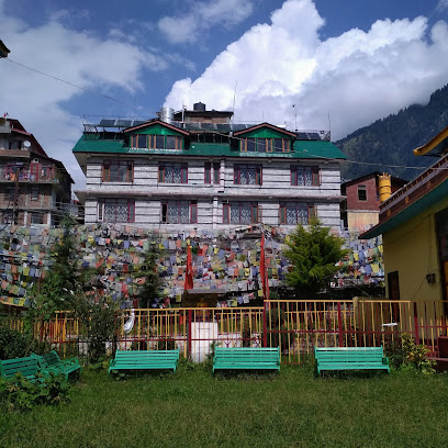 Hotel Snow Mountain Mall Road