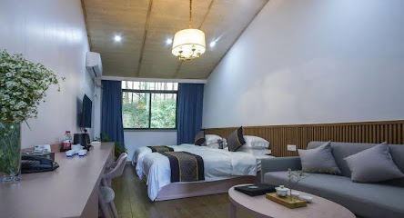 Wuhu Road Ju Ma Ren Temple campsite