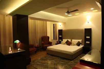 Hotel Red Wood