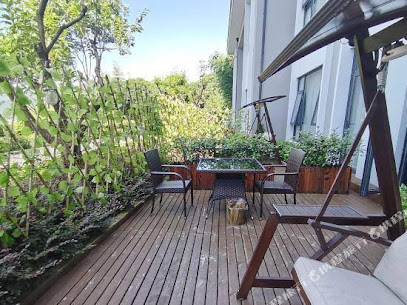 Wanghu Kaiyuan Yiju Hotel