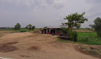 Family dhaba resturent (gorya baba) road pich kar khana