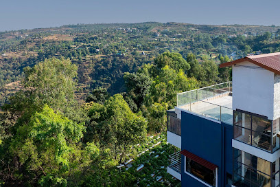 StayVista at Sunflower Villa | Villa with Private Pool in Panchgani