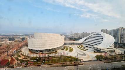 Kunming Changshui International Airport Atour Hotel