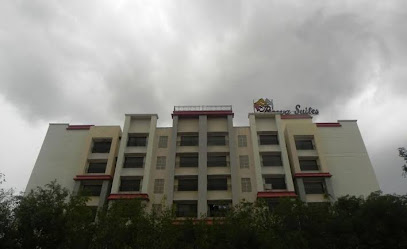 OYO 1243 Hotel Reeva Suites