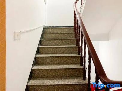 Huazhou Baiyun Apartment