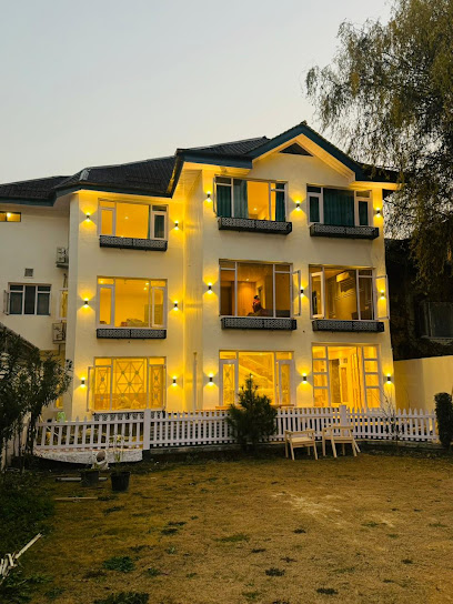 De Elaaf The Luxury Stay