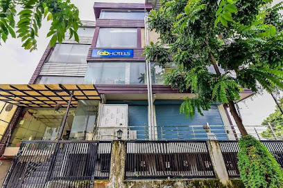Fabhotel Sr Residency