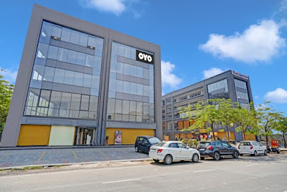 Flagship Hotel Happy Stay