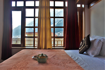 Thakur Niwas Homestay