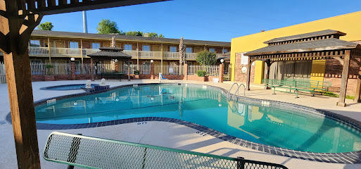 Super 8 by Wyndham Tyler TX