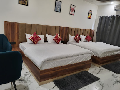 Hotel Amba Regency
