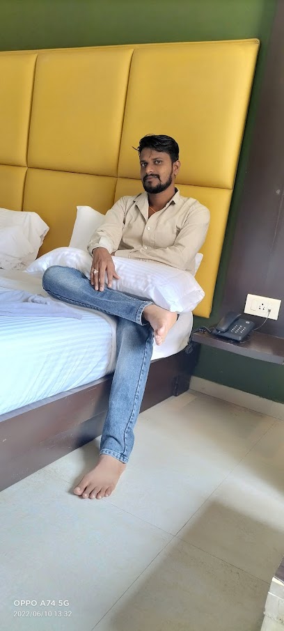 Bharathi Tifin Center