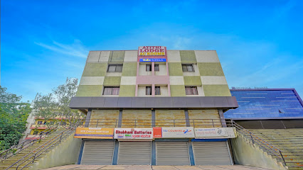 FabHotel Wagholi Inn