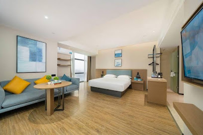Giri Hotel