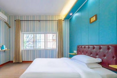 Tiantian Theme Hotel