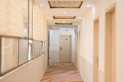 Jinsanjiao Business Hotel