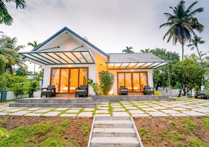 La Riva Pool Villa Kochi by VOYE HOMES