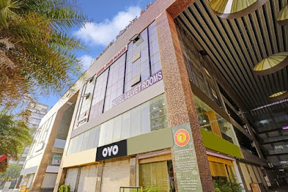 OYO Flagship 812340 Hotel Velvet Rooms